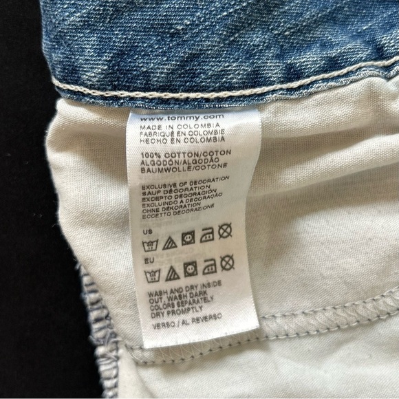 Tommy Hilfiger Women's Denim Shorts - Picture 6 of 9